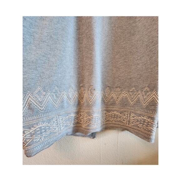 Willow & Clay Women's SZ Large Gray Hoodie Embroidery Longline - Picture 12 of 16